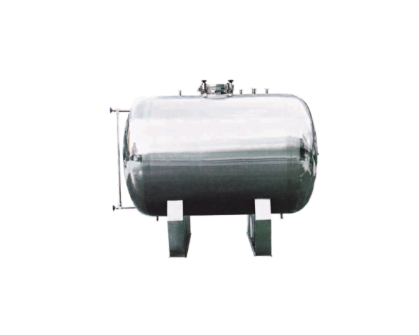Horizontal storage tank